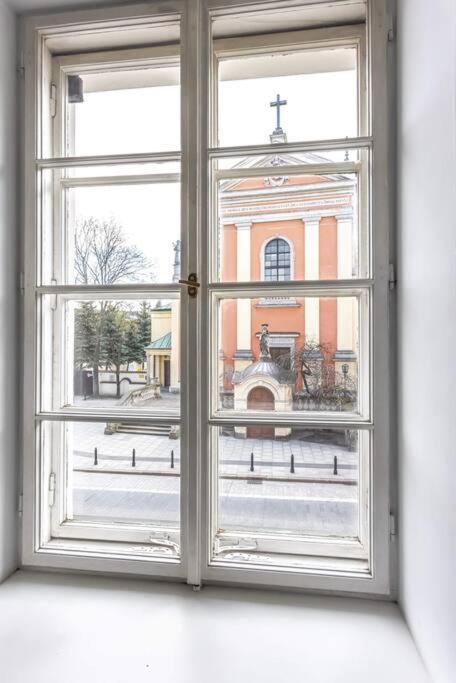 Miodowa 12, Old Town / 200 M From Castle Square Apartament
