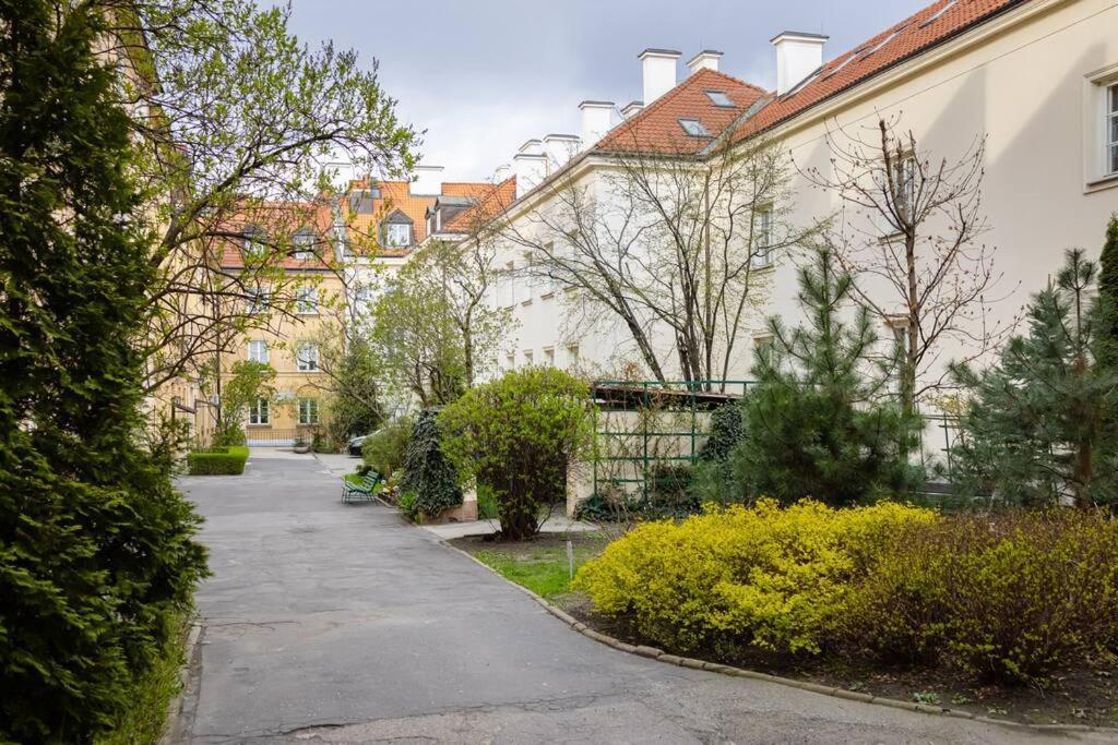 Miodowa 12, Old Town / 200 M From Castle Square Apartament *